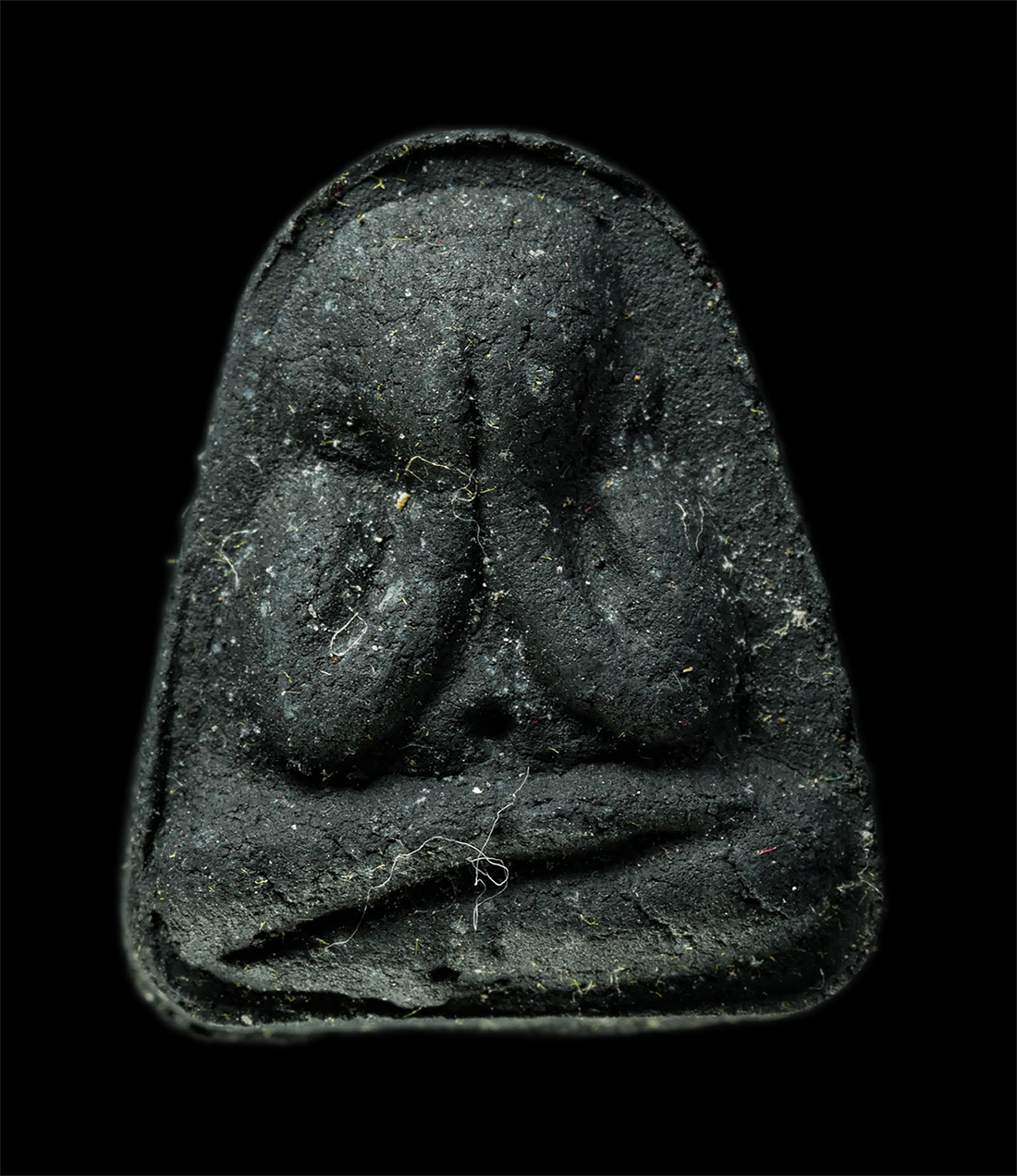 30Jul2025 (474)p.jpg - พระปิดตา พิมพ์หลวงพ่อแก้ว รุ่นฉลองสมณศักดิ์ พระมหาชุมพล ชุติปุญโญ วัดนาเขื่อน อ.เมือง จ.ชลบุรี เนื้อผงพุทธคุณ ผงว่าน ผงใบลาน ฝังตะกรุดเงิน พระเก่าสวย  [..] | https://kamulet.in.th